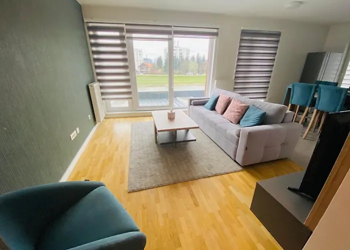 Ilidza River דירה