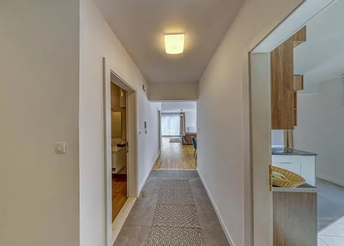 דירה Ilidza River