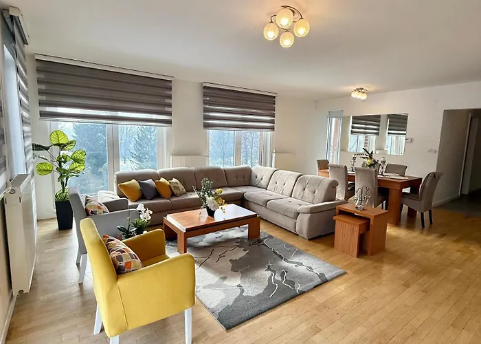 דירה Ilidza River